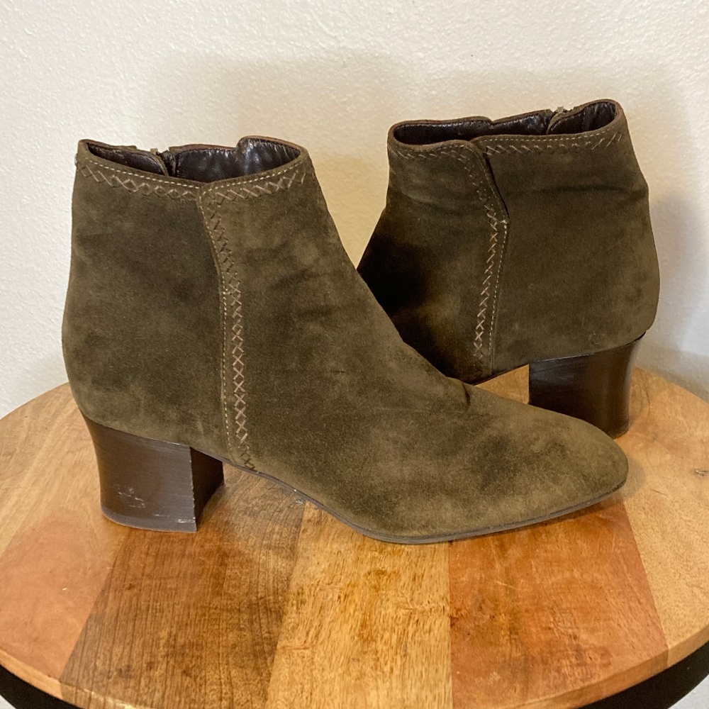 aquatalia green suede block heel ankle booties